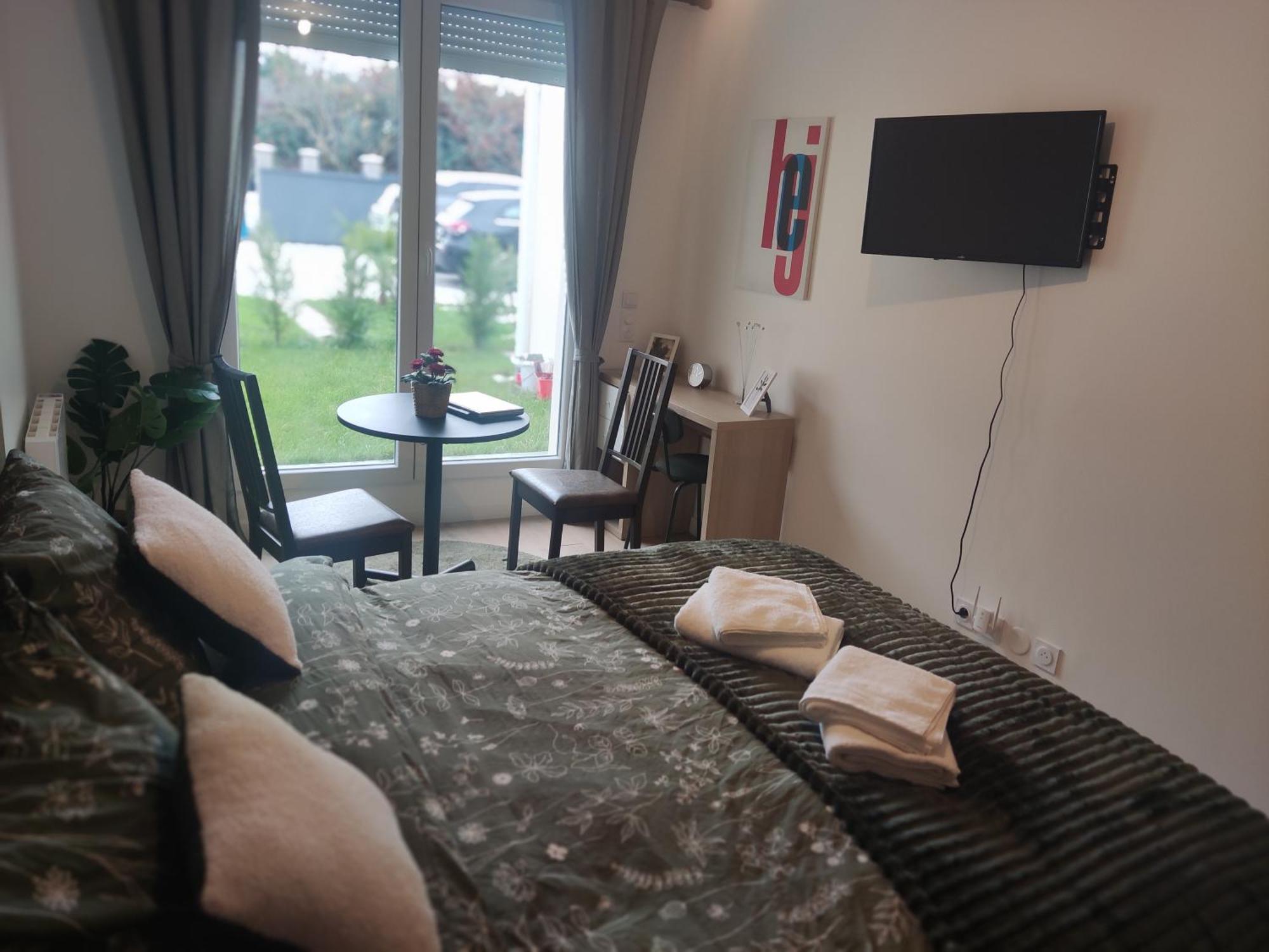 Апартаменты Mir - Chambre 1 Ати-Мон Экстерьер фото